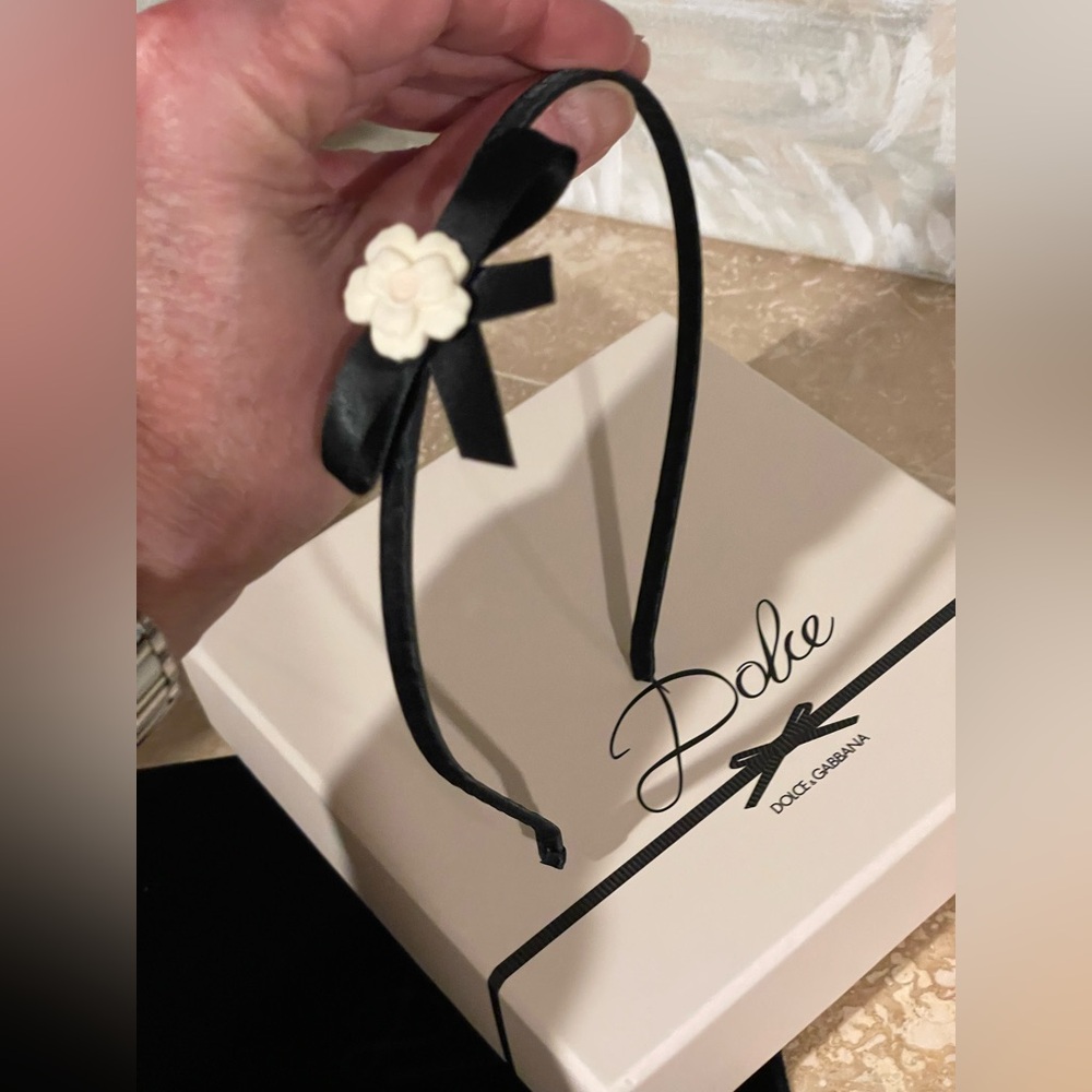 Dolce & Gabbana Women's Black Diffuser Headband Full Set EUC